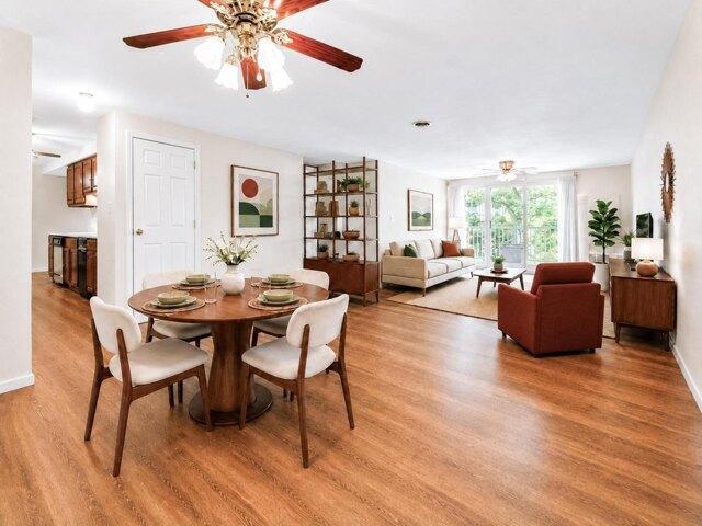 Condo for sale in Chelmsford, Middlesex County