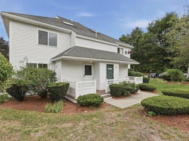 Condo for sale in Ward Corner, Chelmsford