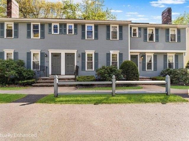 Condo for sale in Chelmsford, Massachusetts
