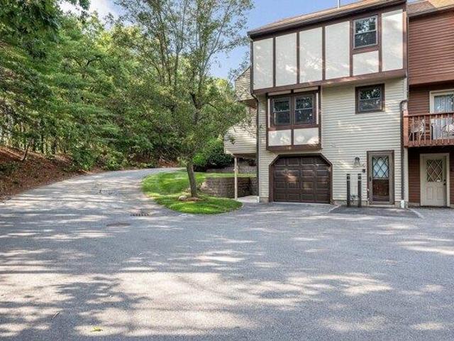 Condo for sale in Chelmsford, Massachusetts