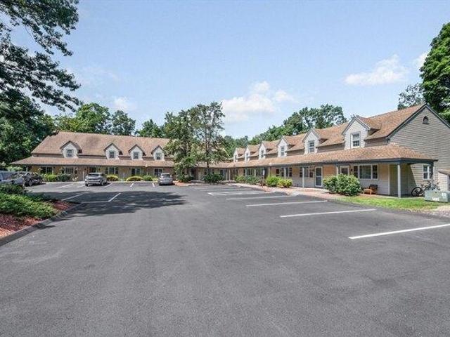 Condo for sale in Chelmsford, Massachusetts