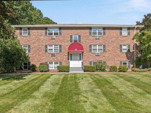 Condo for sale in Chelmsford, Middlesex County