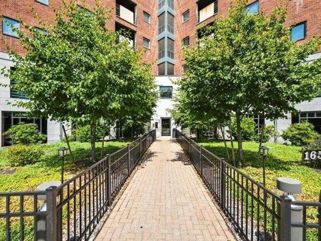 Condo for sale in Chelsea, Massachusetts
