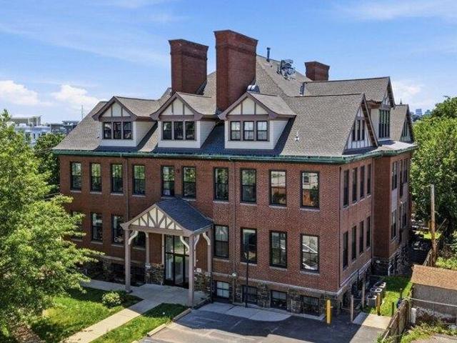 Condo for sale in Box District, Chelsea