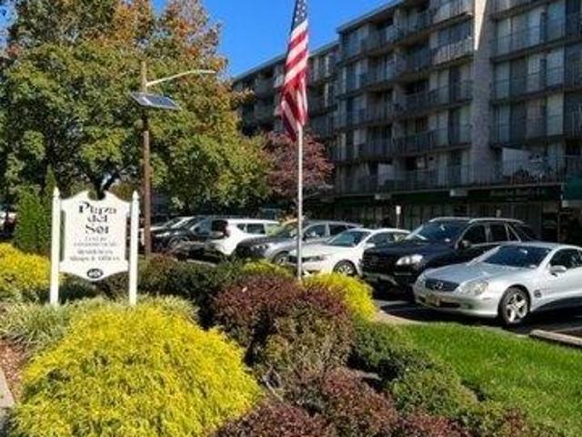Condo for sale in Cherry Hill