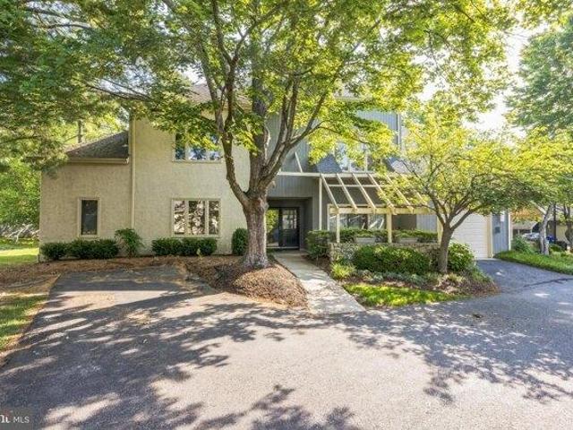 Condo for sale in Cherry Hill