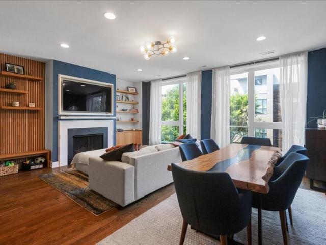 Condo for rent in Chicago Park, Illinois