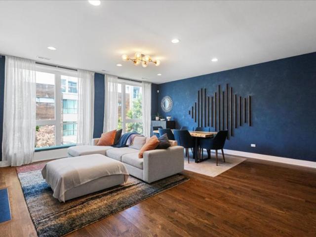 Condo for rent in Chicago Park, Illinois