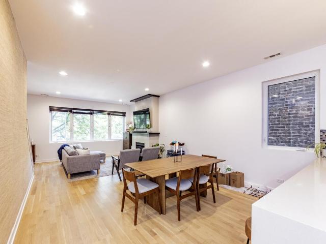 Condo for rent in Chicago Park, Illinois