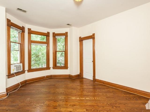 Apartment for rent in Chicago