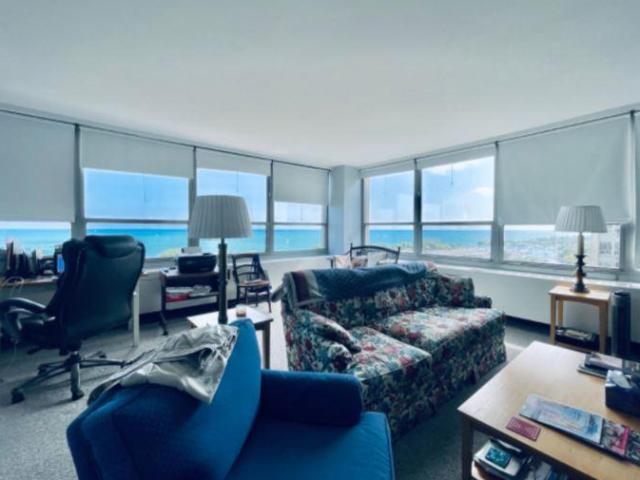 Condo for rent in Chicago Park, Illinois