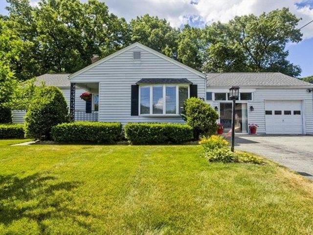 House for sale in Hampden, Massachusetts