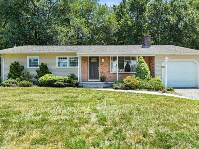 House for sale in Hampden, Massachusetts