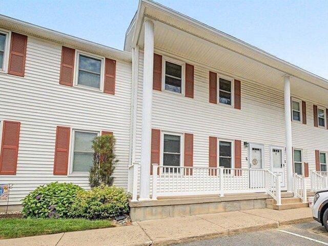 Condo for sale in Hampden, Massachusetts