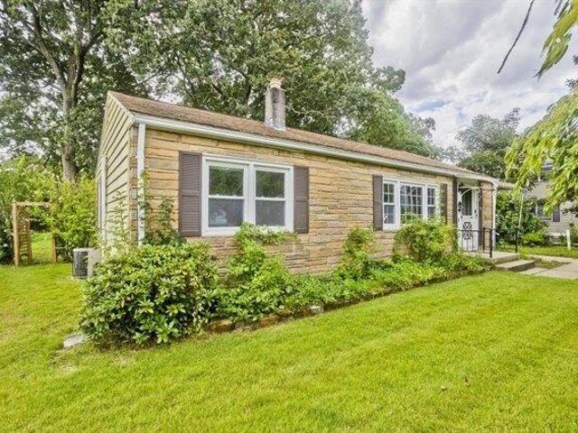 House for sale in Hampden, Massachusetts