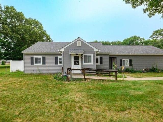 Condo for sale in Hampden, Massachusetts