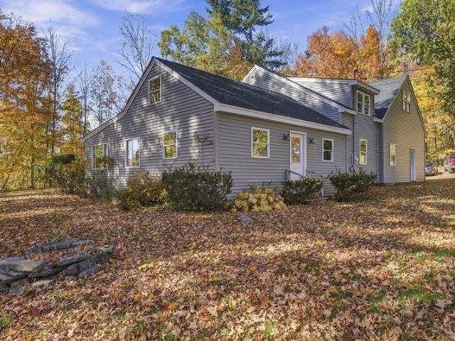 House for sale in China, Kennebec County