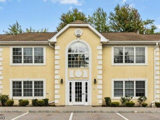 Condo for sale in Goodmans Crossing, Scotch Plains