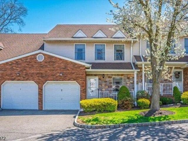 Condo for sale in Clark