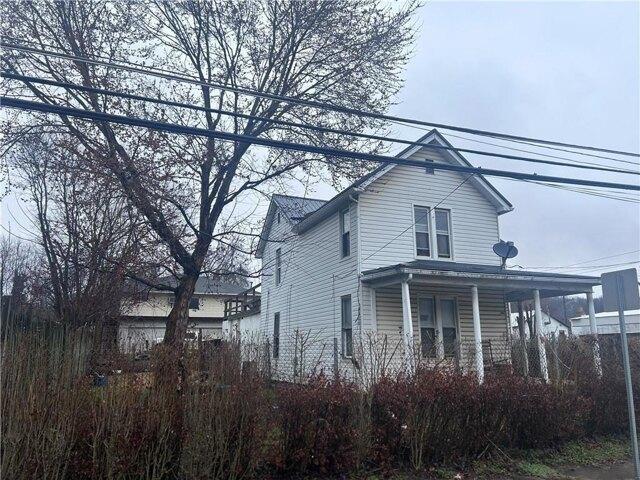 House for sale in Rices Landing, Pennsylvania