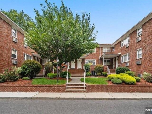 Condo for sale in Cliffside Park