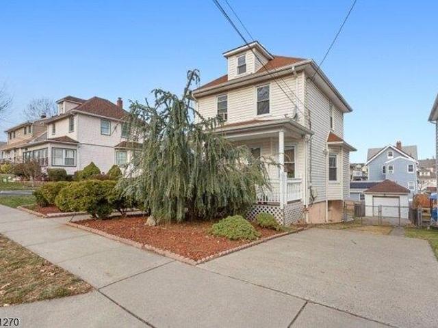 House for sale in Passaic, New Jersey