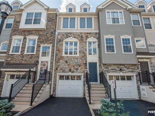 House for sale in Passaic, New Jersey