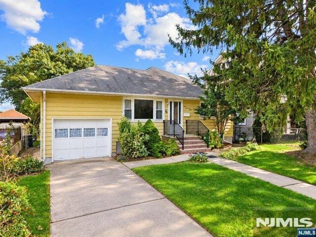 House for sale in Albion Place, Clifton