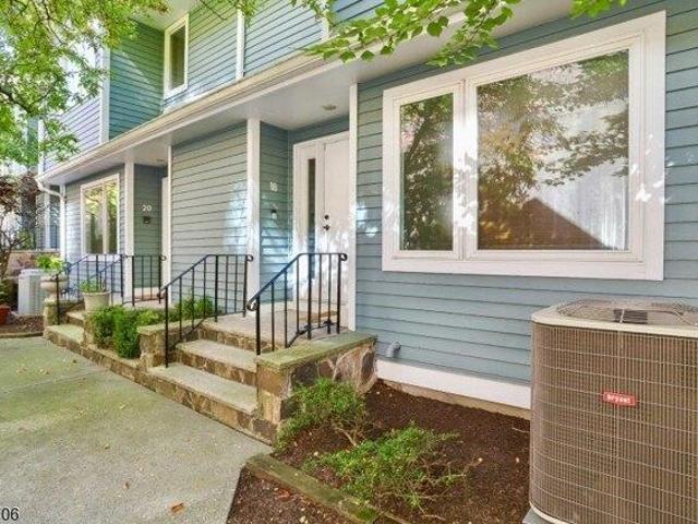 Condo for sale in Passaic, New Jersey