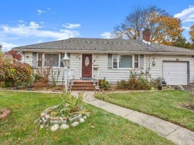 House for sale in Passaic, New Jersey