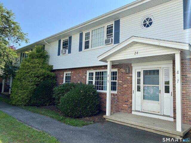 Condo for sale in Clinton, Connecticut