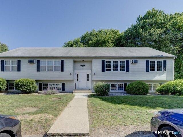 Condo for sale in Clinton, Connecticut