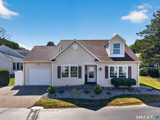 Condo for sale in Clinton, Connecticut