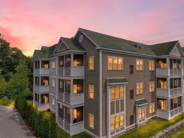 Condo for sale in Clinton, Massachusetts