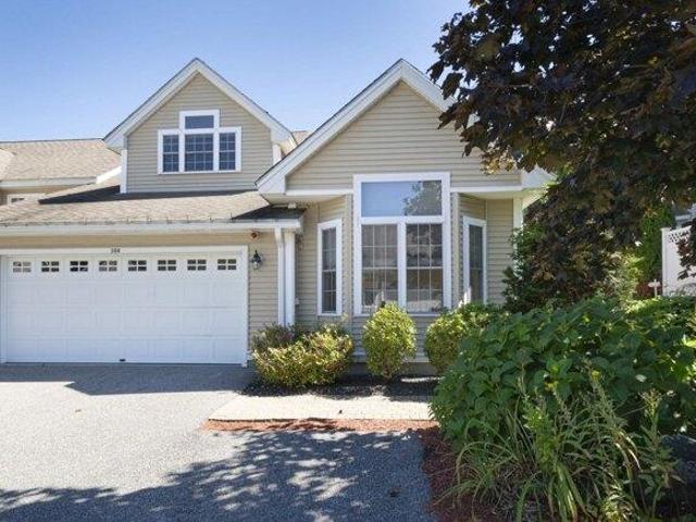 Condo for sale in Clinton, Massachusetts