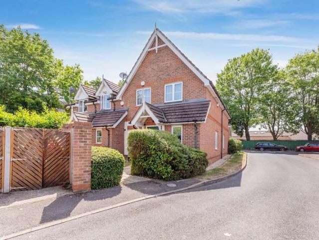 House for sale in Slough
