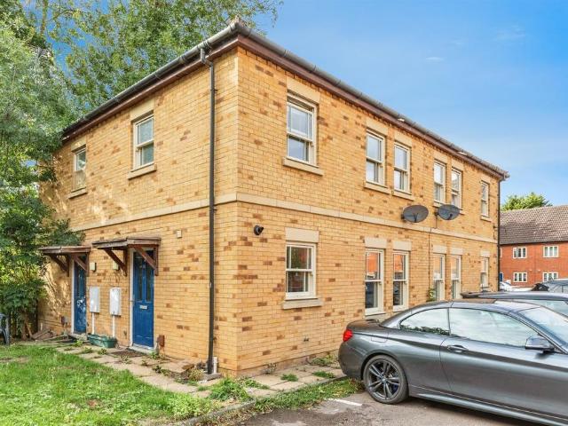 House for sale in Stanton Cross, Wellingborough