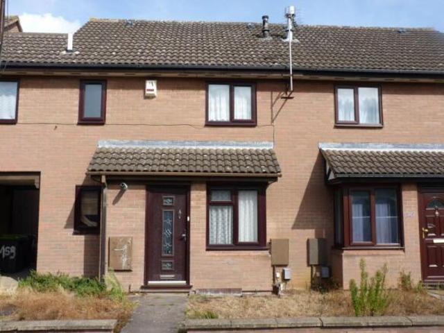 House for sale in Queens Park, Bedford