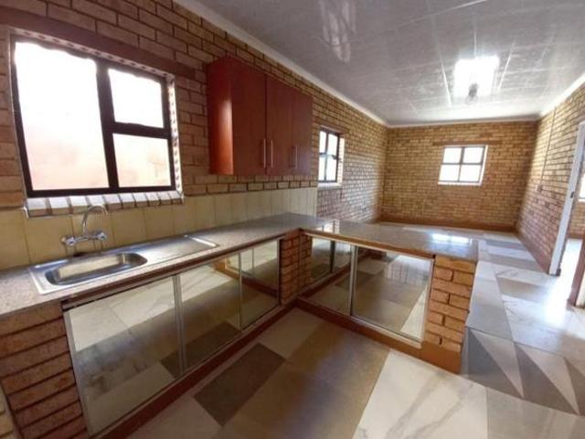 Property for rent in Seaview, Kwazulu-natal