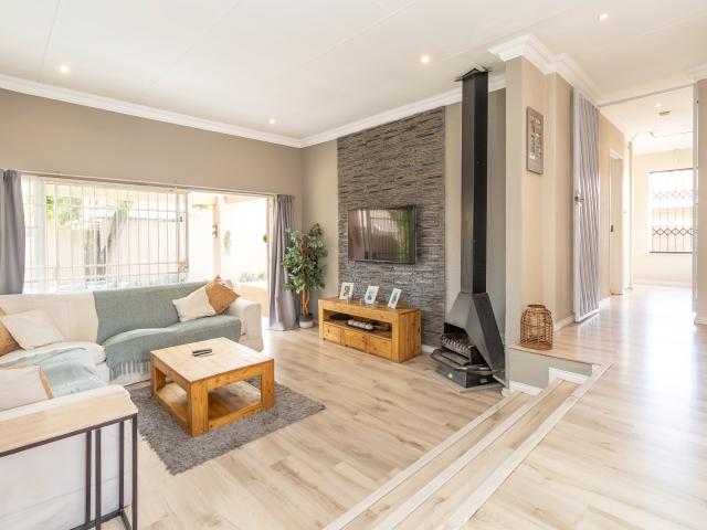 House for sale in Sandton, Paulshof