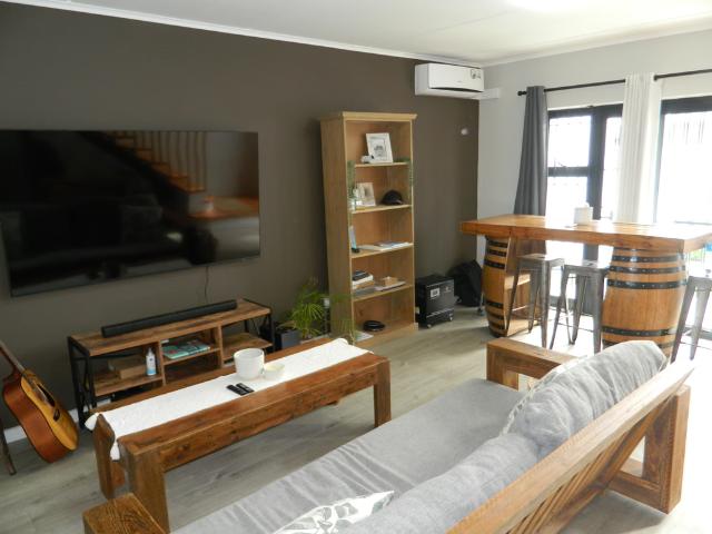 Property for rent in Onverwacht, Western Cape