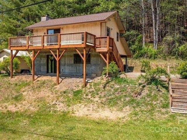 House for sale in Clyde