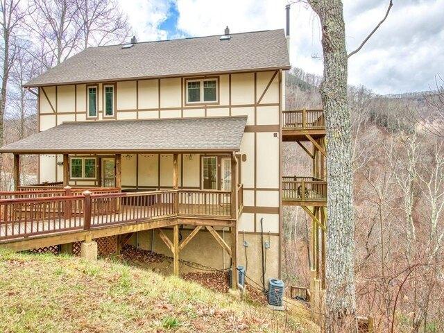 Condo for sale in Clyde, North Carolina