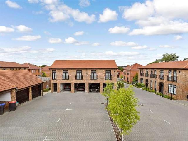 House for sale in Stuppington, The Bridge