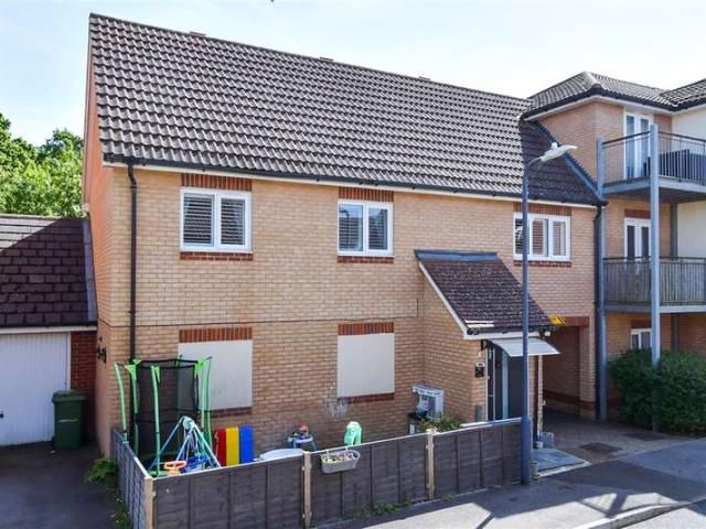 House for sale in Midway, Kent