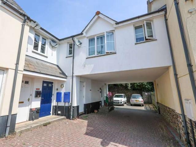 House for sale in Scredda, Cornwall