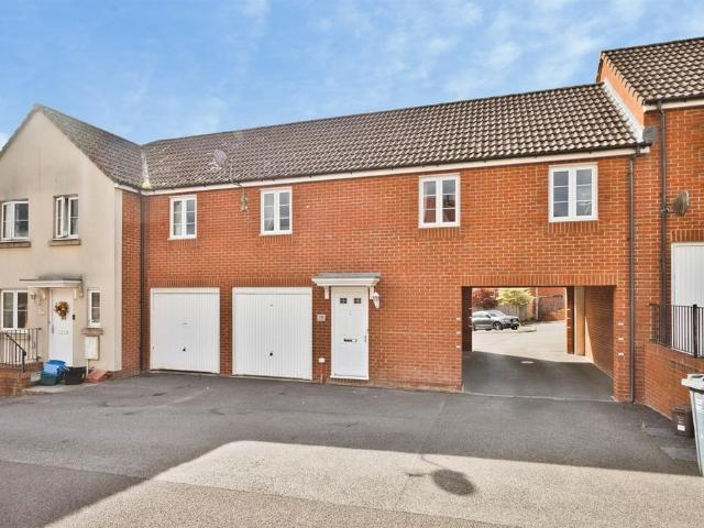 Flat for sale in Yeovil Without
