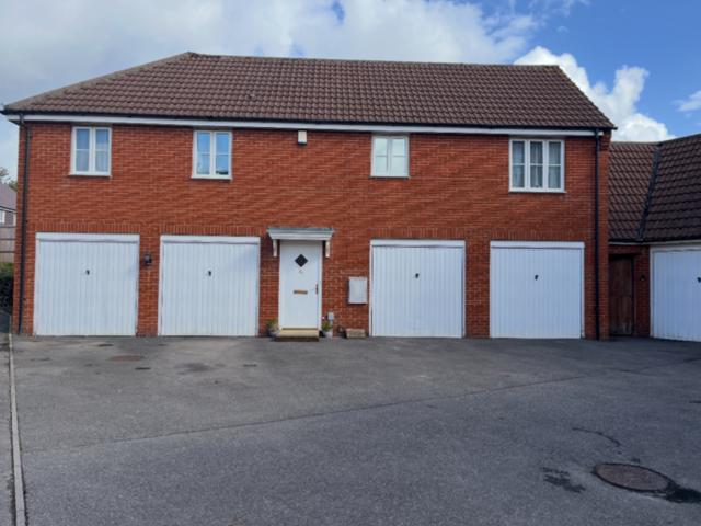 Flat for sale in Sturminster Newton, Bagber