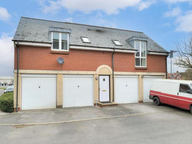 Flat for sale in Melksham, Wiltshire