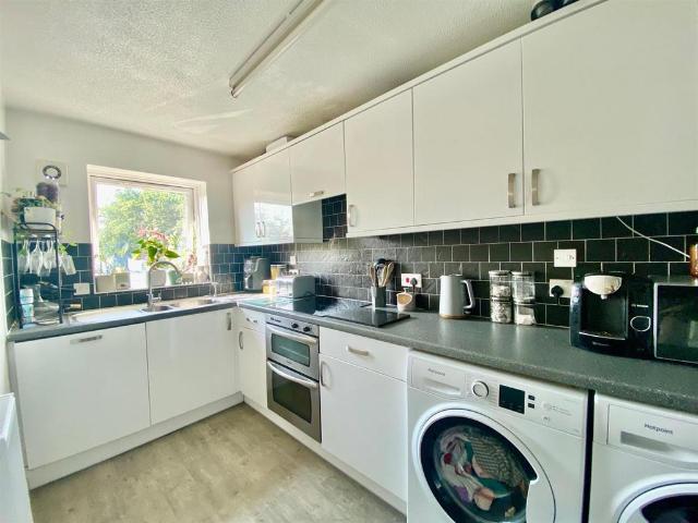 Flat for sale in Peterborough